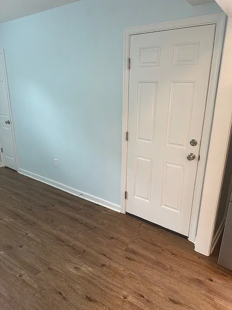 2 bed, 650 sqft, $1,200 — Photo 2