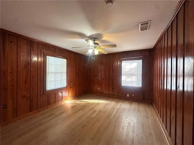 310 Huntlee Dr — Photo 6