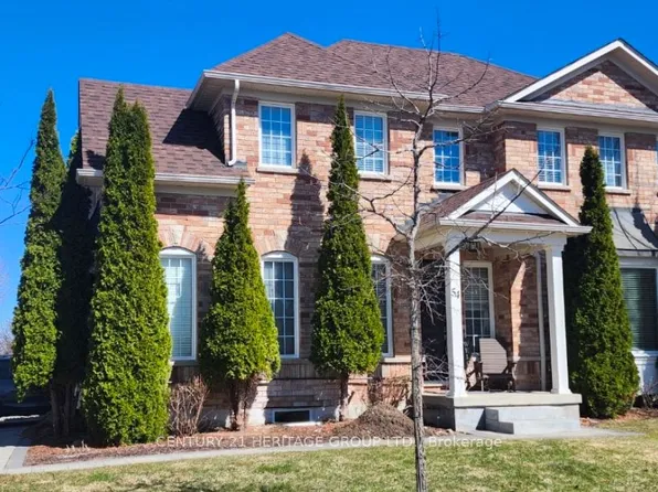 54 Gail Parks Cres, Newmarket, ON L3X 3B9