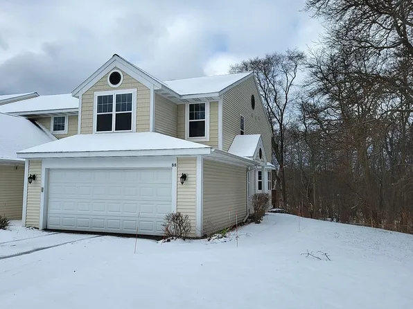 88 Sun Ridge Dr, Holland, MI 49424