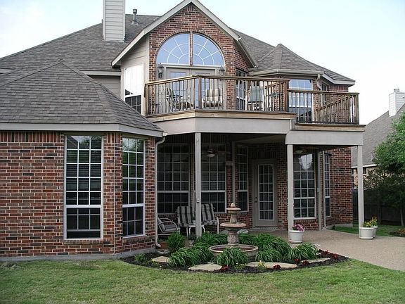 4th image of 2367 Stockton Ln