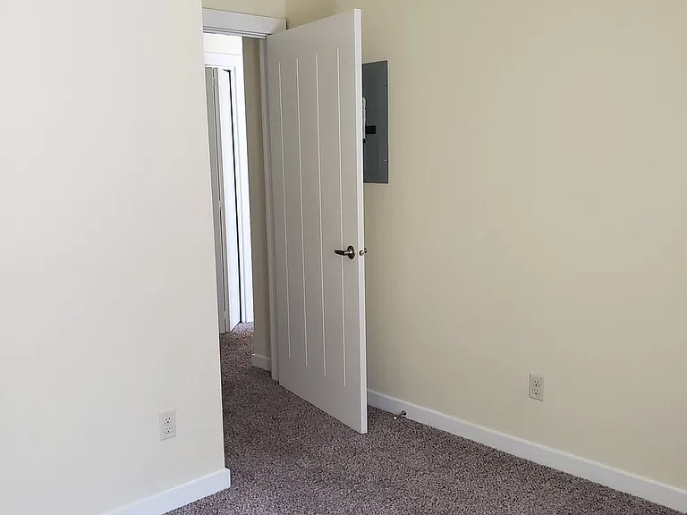 1530 W Ann Taylor St #N — Photo 27