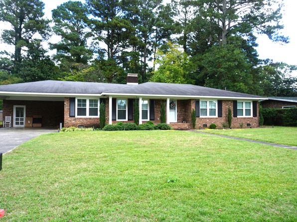1705 Rosewood Dr