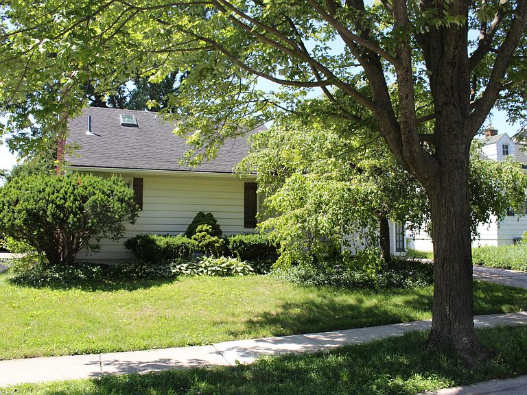 Listing photo