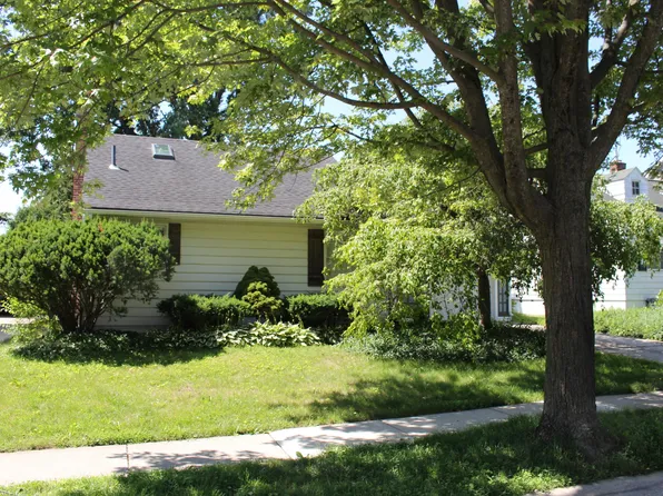 1810 Holland St, Birmingham, MI 48009