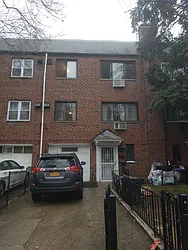 Rented by Aidonis Realty