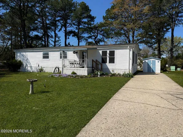 17 Susan Drive, Barnegat, NJ 08005