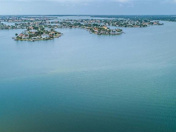 3rd image of 7700 Sun Island Dr S