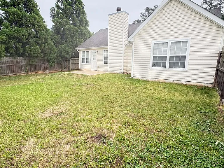 4902 Larkspur Ln — Photo 13