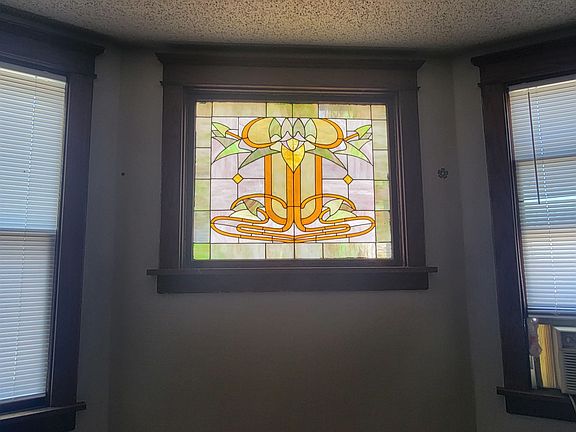 4th image of 791 Nevada St