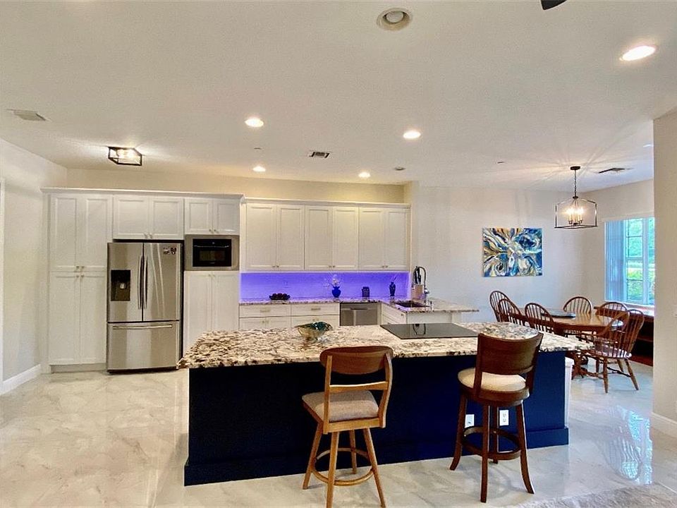 1st image of 69 Landau St #69