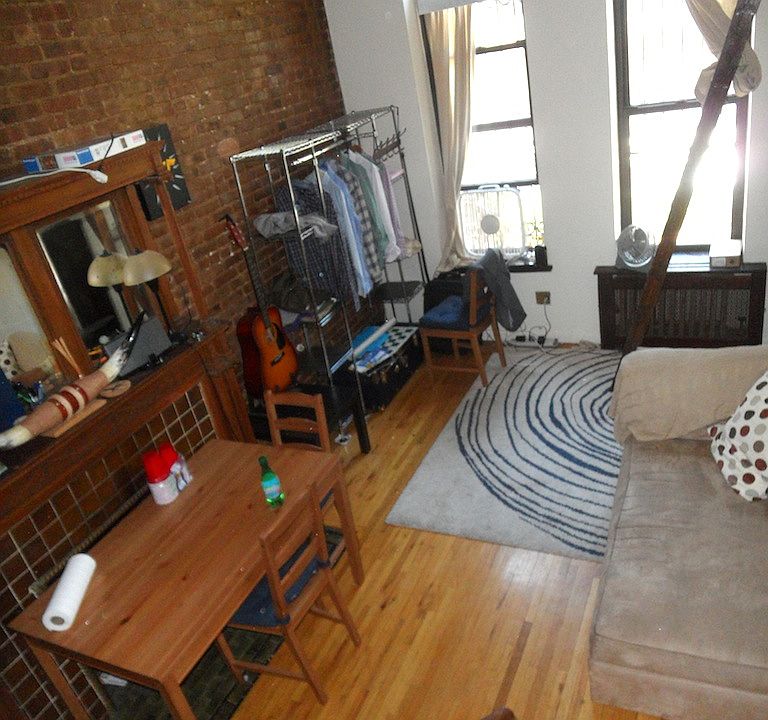 1st image of 113 W 85th St APT 1A