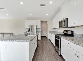 24521 Comanche Creek Dr, Menifee, CA 92584