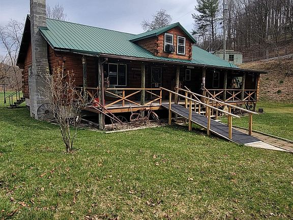 2nd image of 111 Cravens Run Rd