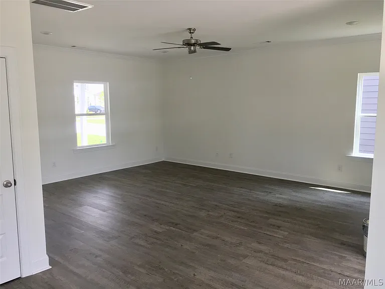5206 Pike Loop — Photo 3