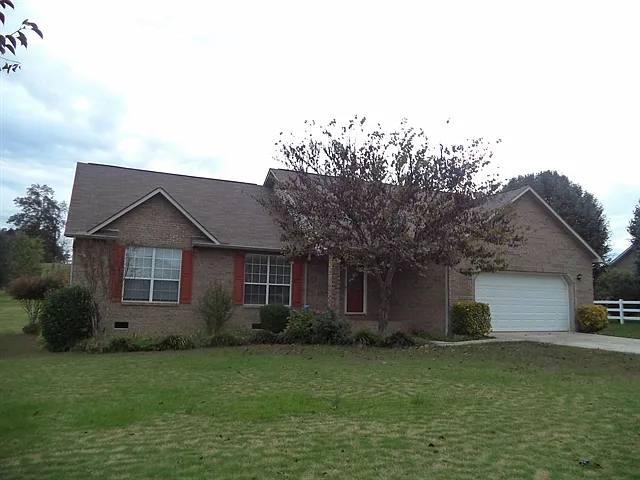 5411 Evergreen Farms Ln