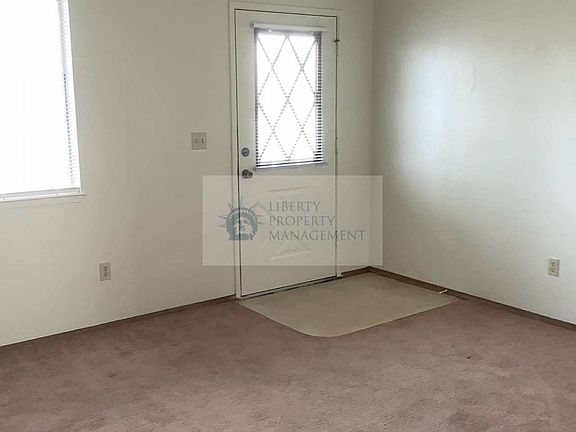 2nd image of 202-210 S 5th Ave
