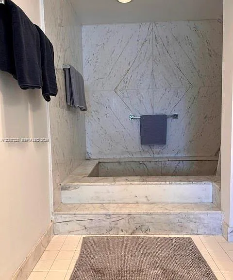 199 Ocean Lane Dr #903 — Photo 5