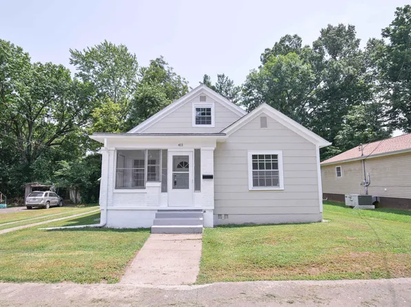 411 N College St, Fulton, KY 42041