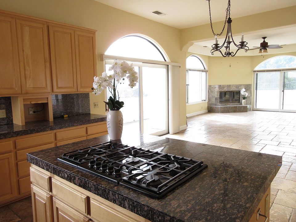 1st image of 110 Sherwood Dr