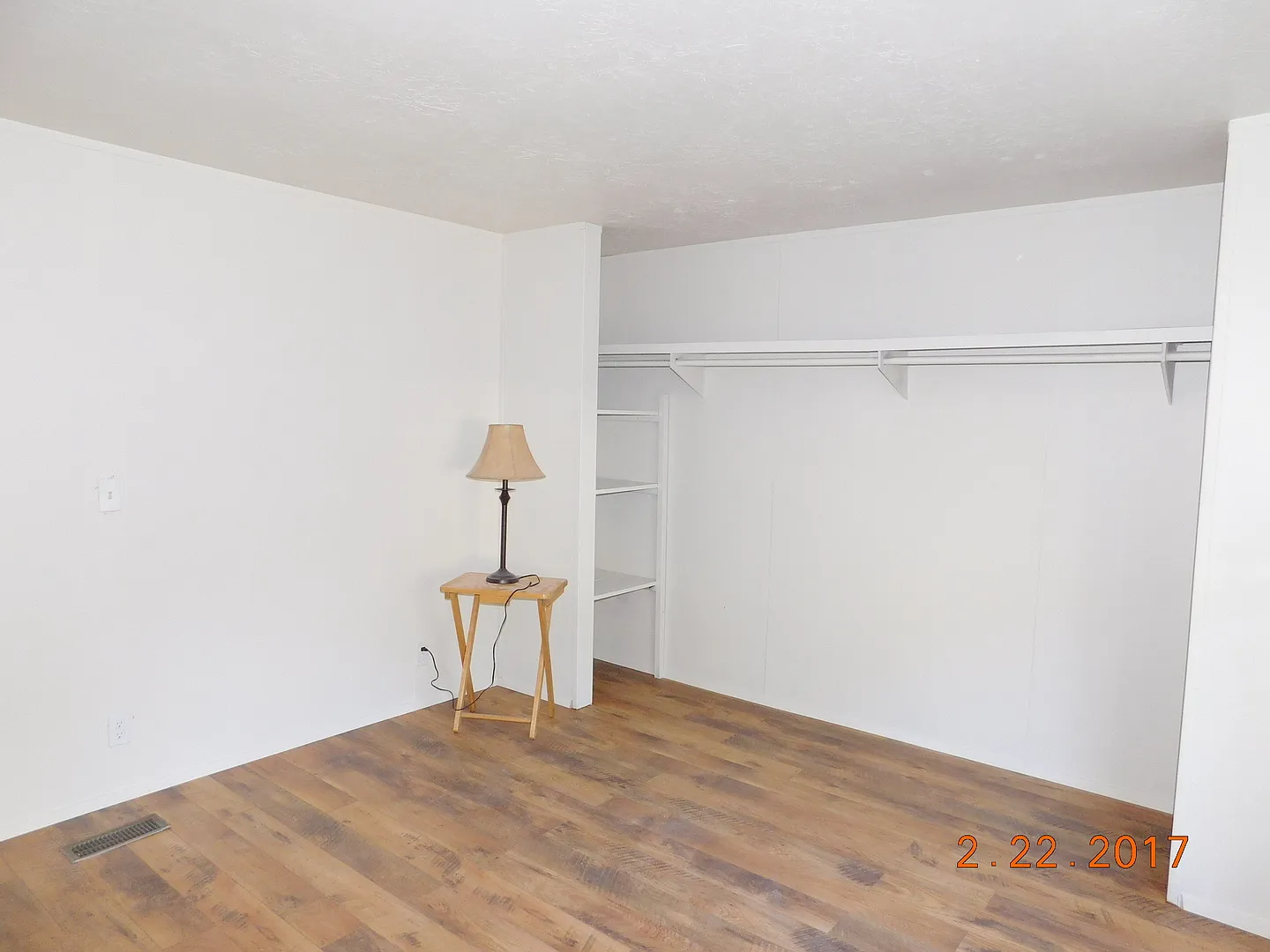 Country Living~Spacious 3BD/2BA Home on 4 Acre Mini Farm! — Photo 4