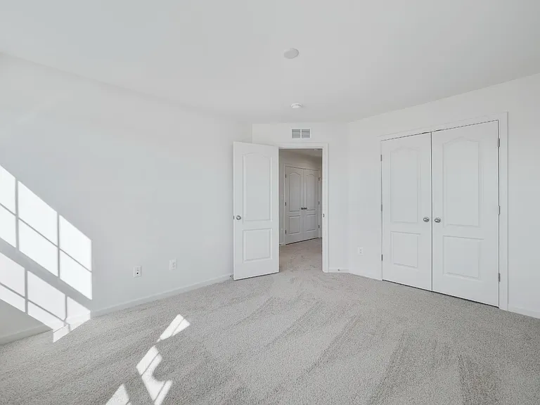 21 Stafford Pl — Photo 9