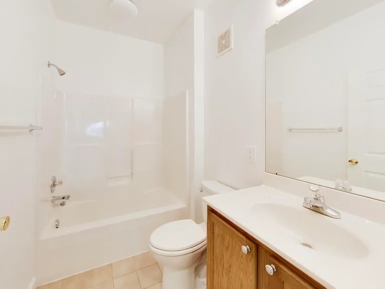 13851 Belle Chasse Blvd #213 — Photo 32