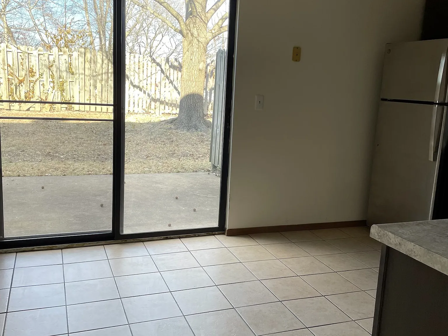 2 bed, 2.5 bath, 1150 sqft, $1,500 — Photo 4