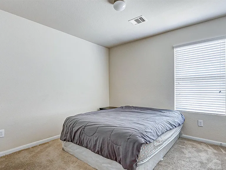 21219 Fox Hillside Way — Photo 36