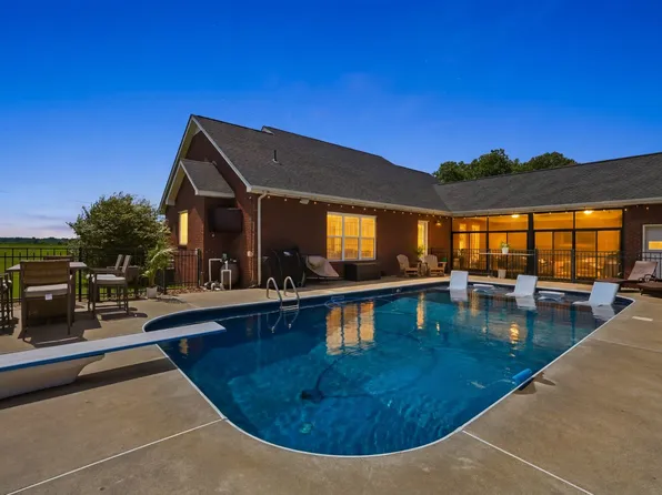 549 Lee Ln, Huntland, TN 37345