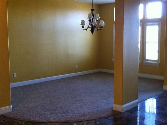 3rd image of 9941 Kapalua Ln
