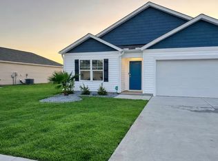 8183 E Highcroft Dr NE, Leland, NC 28451