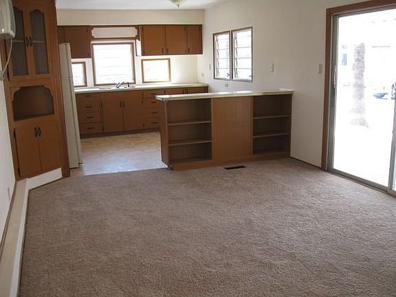 5th image of 1600 S San Jacinto Ave Spc 53