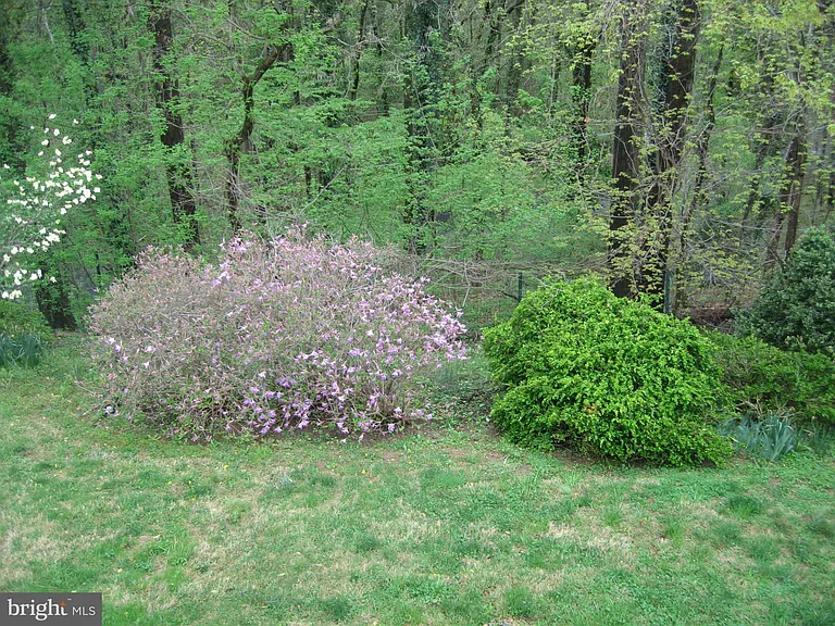 6322 Kellogg Dr — Photo 35