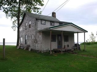 18 Mexico Bay Beach Rd, Mexico, NY 13114