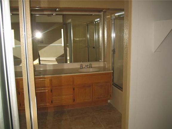2nd image of 24703 Vista Verde Dr