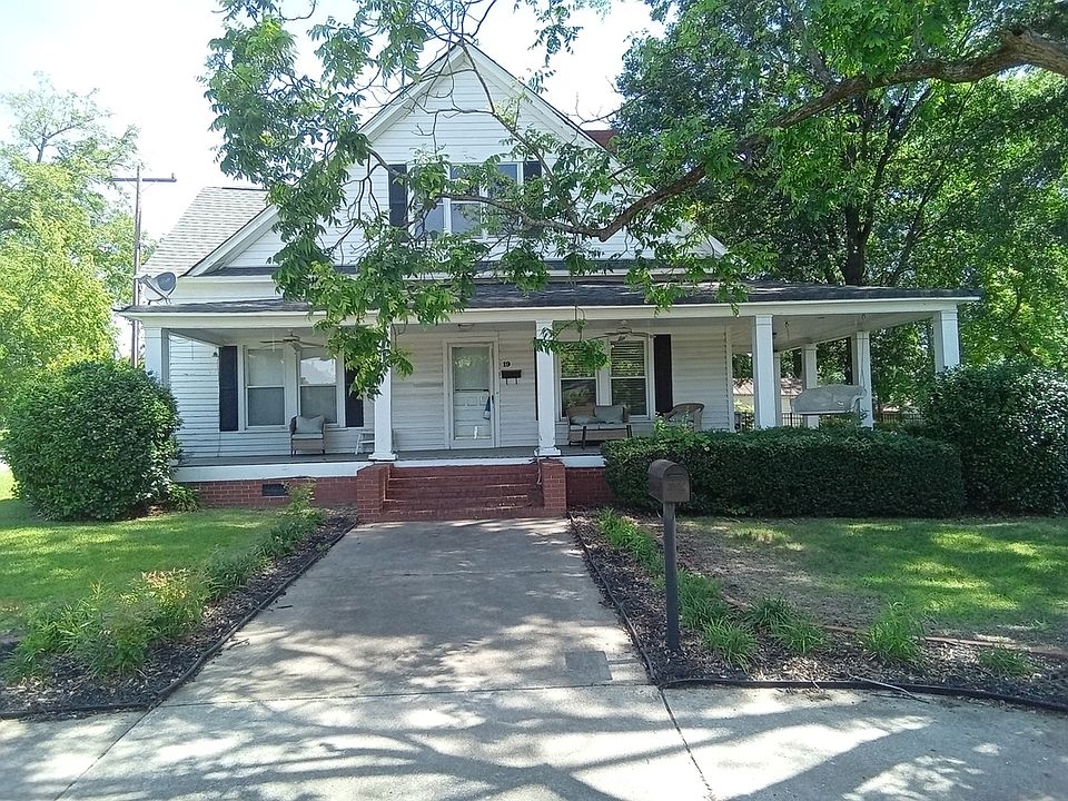 1st image of 19 Gosnell Ave