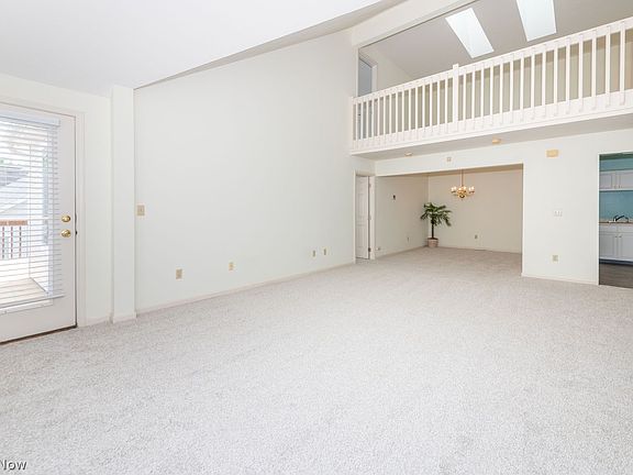 3rd image of 2097 Meadow Gate