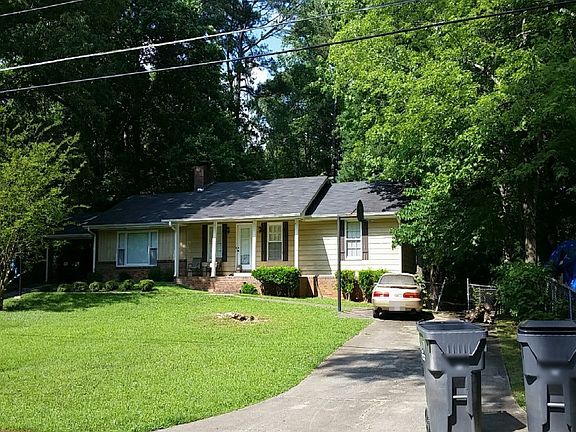 2nd image of 496 Birch Ln