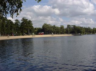 6514 Lake Dr, Mays Landing, NJ 08330