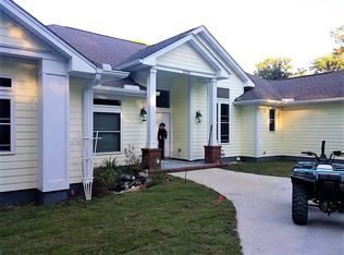 2220 Bergren Rd, Gulf Breeze, FL 32563