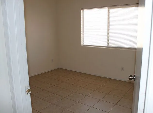2300 E Magma Rd #121 — Photo 19