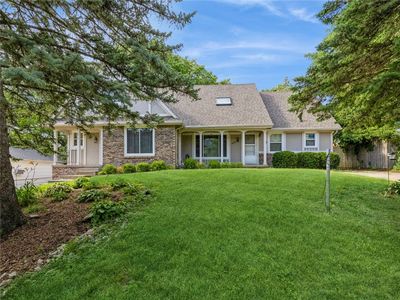 6315 School St, Windsor Heights, IA, 50324