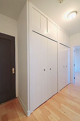 4th image of 325 1st St #B2