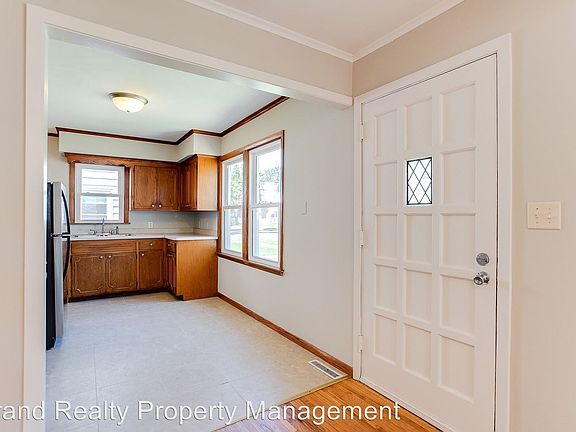 4th image of 1165 Flandrau St