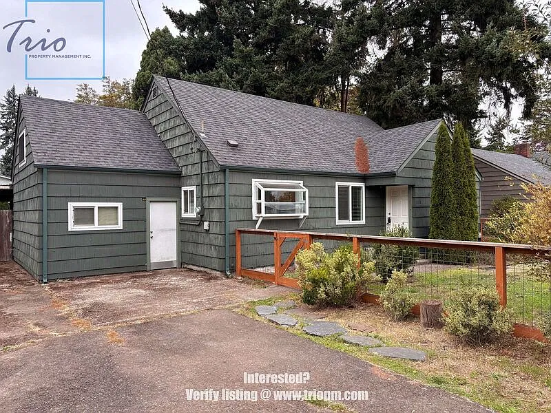 4 bed, 1.0 bath, $2,395 — Photo 1