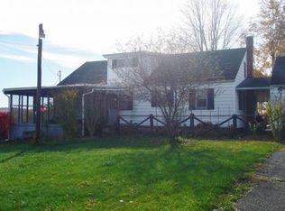 3023 Best Rd, Cambridge, OH 43725