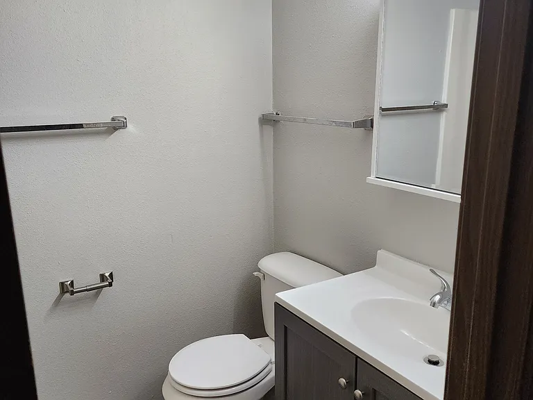 79 E Clark St #7 — Photo 5
