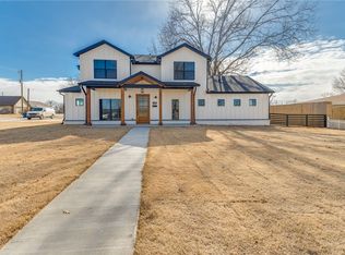 1308 3rd St, Bentonville, AR 72712