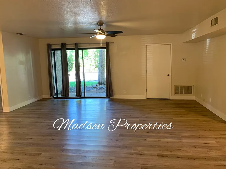 1340 W 4th St #2 — Photo 6